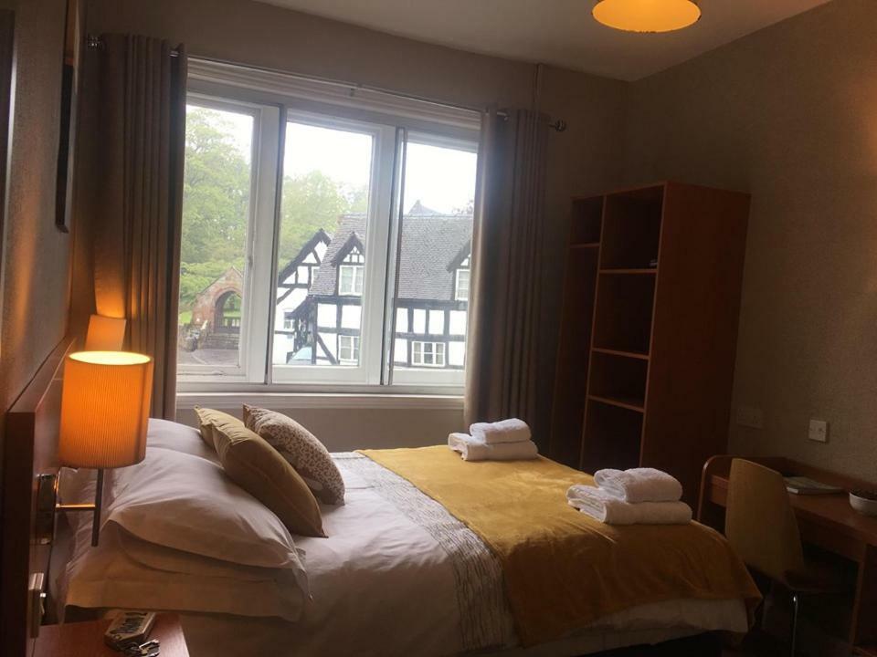 The Bear Inn Hodnet エクステリア 写真